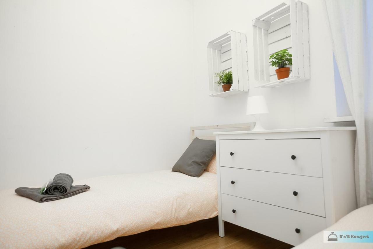 Warsaw Concierge Family Apartment Bagian luar foto