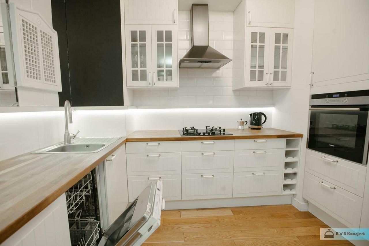 Warsaw Concierge Family Apartment Bagian luar foto